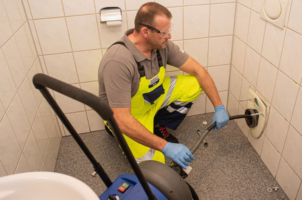 Toilette Verstopft Bochum: Wir befreien Ihr WC von unangenehmen Blockaden