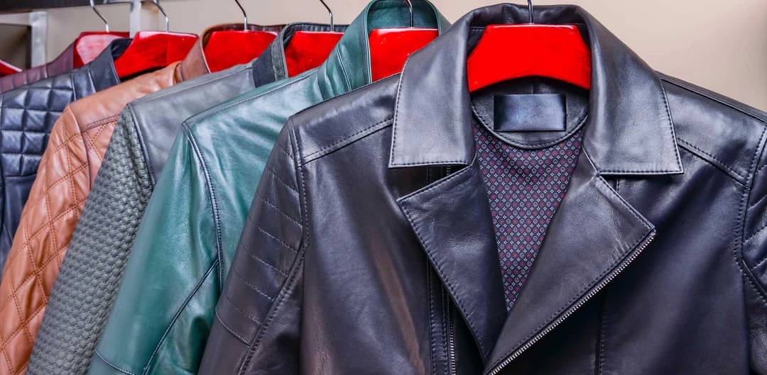 Wie Sie mit der Lederjacke Herren und Sonoma-Überwürfen ein Statement setzen können