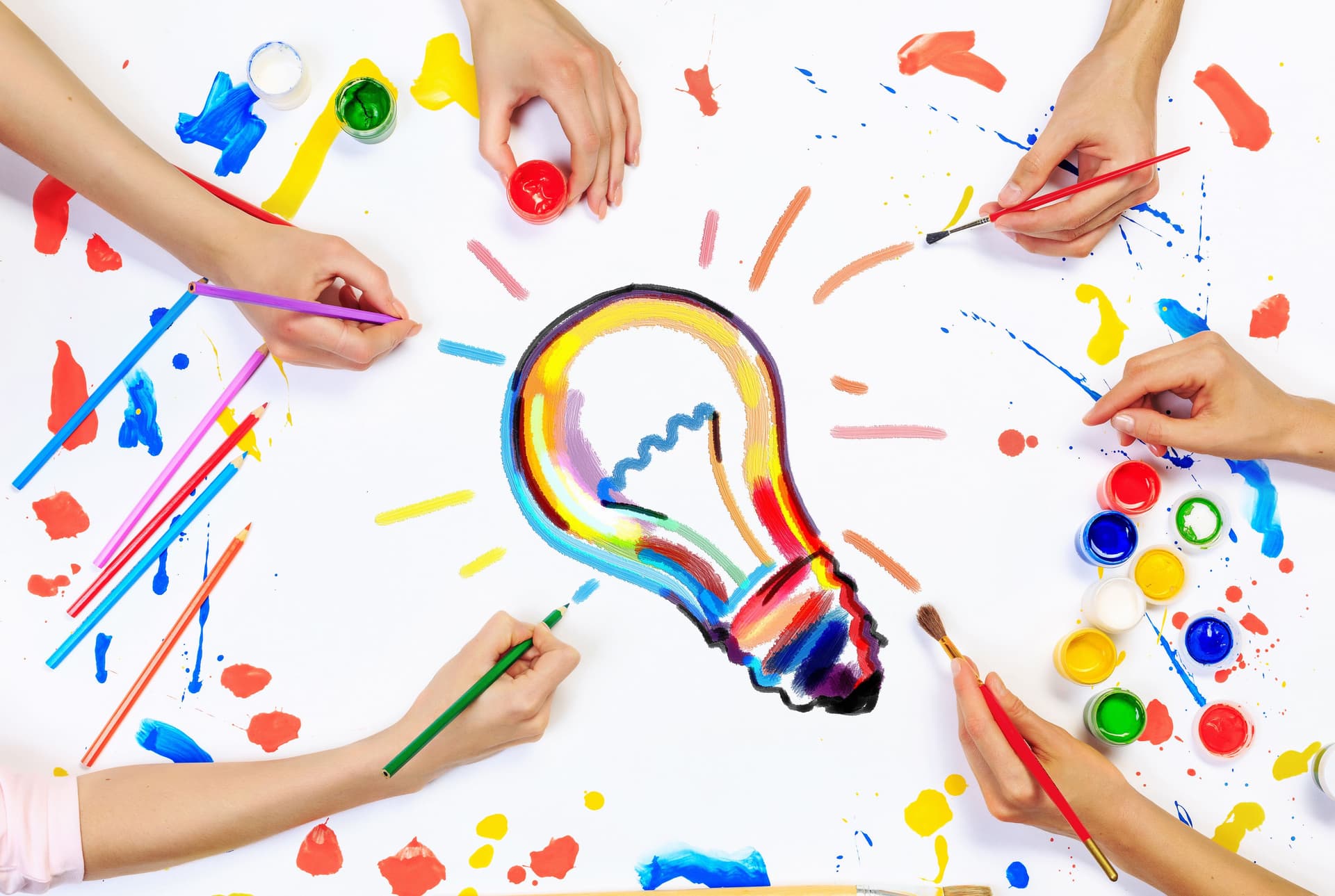 Farbenfrohe Projekte als kreative Beschaeftigung Kinder 3 Jahre