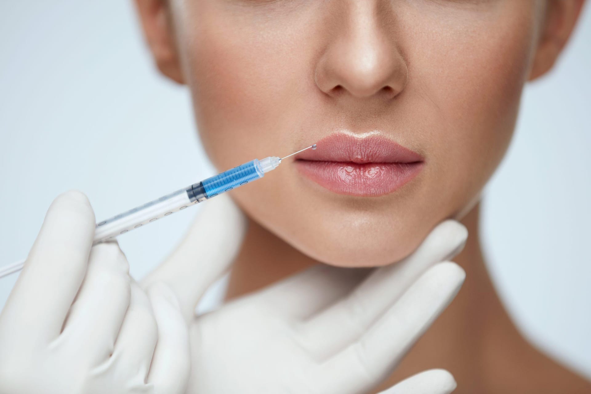 Botox Nürnberg für natürliche Ergebnisse: Perfekte Hautstraffung und Lippenunterspritzung