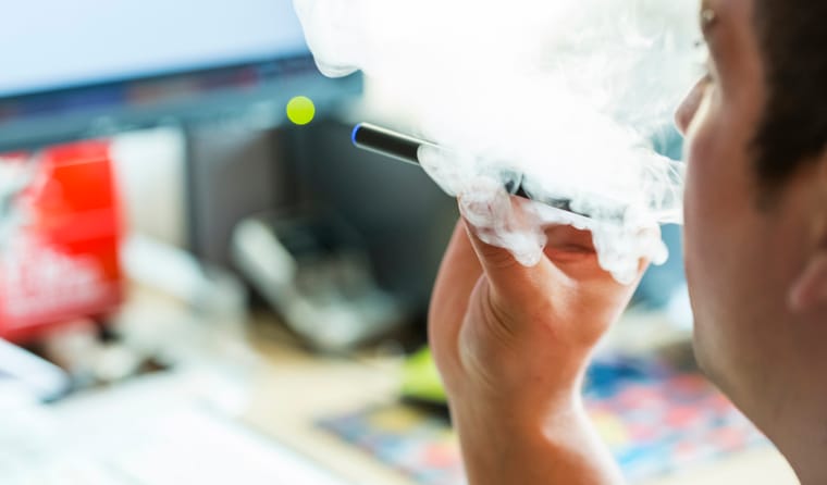 Al Fakher Vape 12000 – Der perfekte Begleiter für den Alltag!