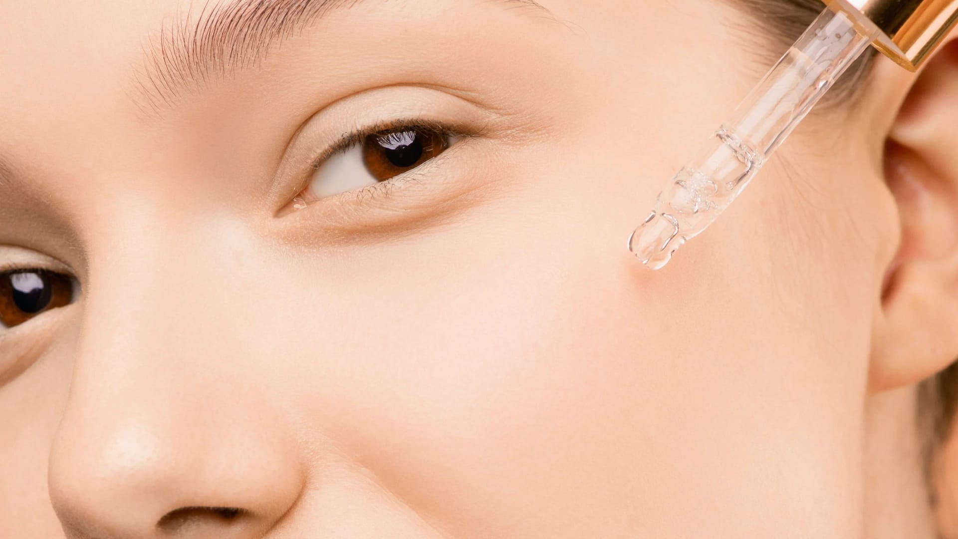 Das Geheimnis entschlüsseln: Die Potenz von Hyaluron Serum