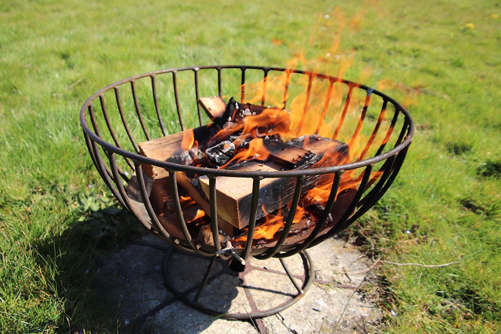 Flames of Fellowship: Feuerkorb Sagas