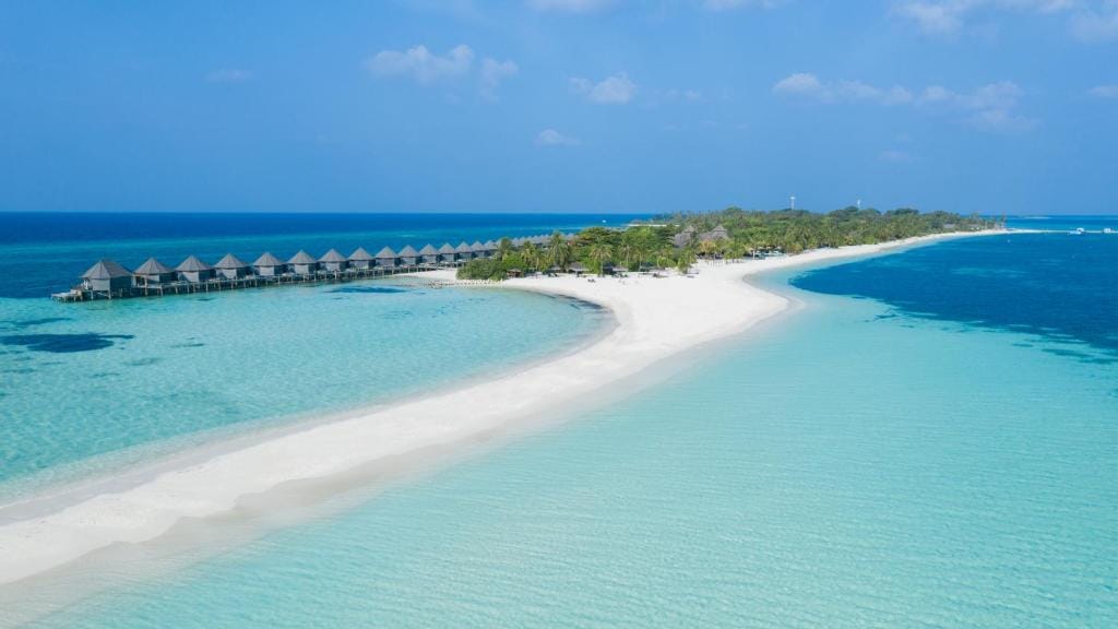 Tauchen Sie ein in die Welt der 5 Sterne Hotels Malediven – Ein Traumurlaub erwartet Sie