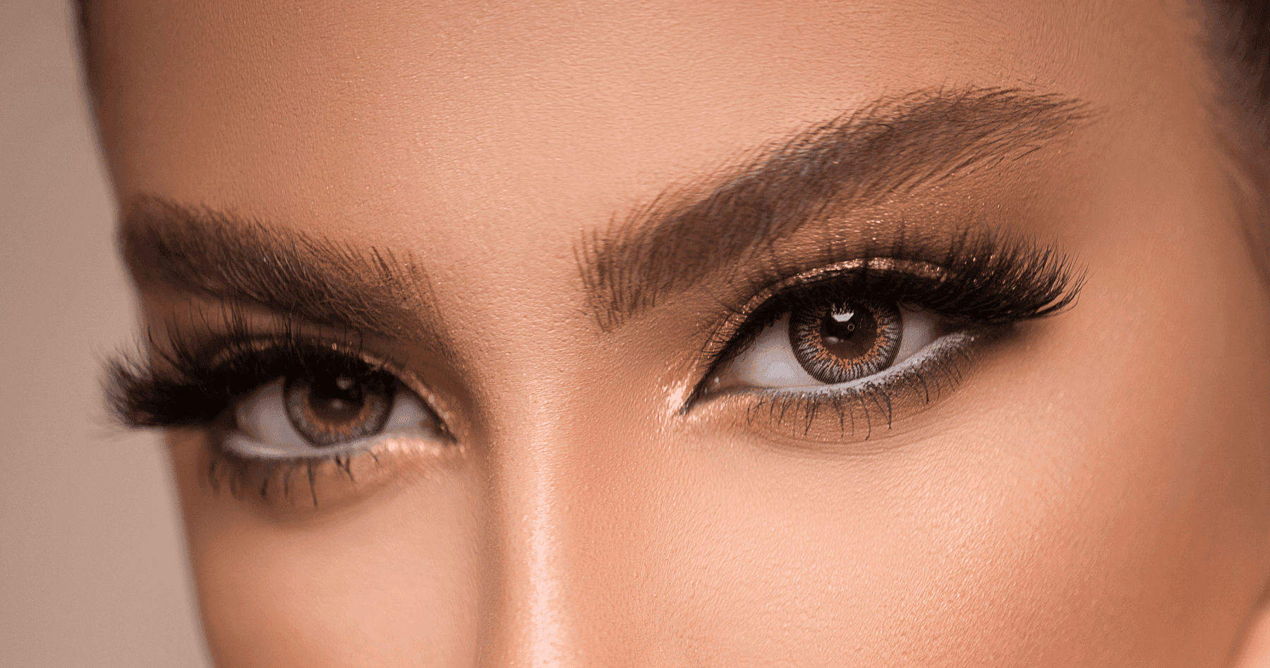 LashLink: Erleben Sie Wimpernpinzette und Augenbrauenpinzette für Makelloses Styling