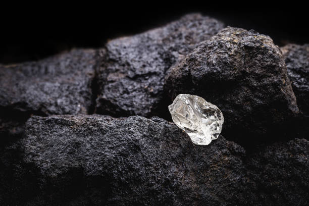 Diamantstein: Flüstern aus dem Opalozean